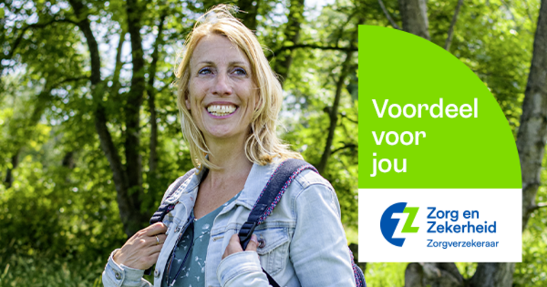 Vrouw met in beeld het logo van Zorg en Zekerheid